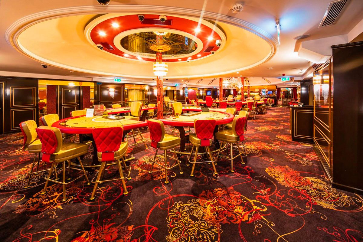 Asian Casino Tours: From Macau to Manila